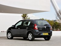 Dacia Sandero photo